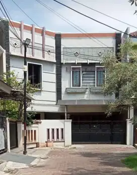 Rumah Nyaman di gading griya lestari jak-ut
