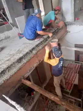 Tukang bangunan