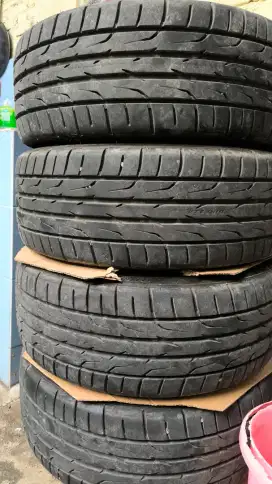 Ban Ring 17 Dunlop Direzza