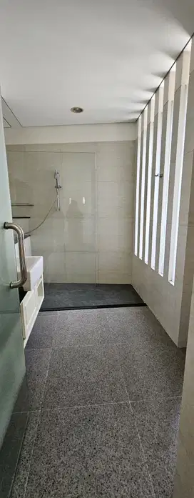 Dijual Rumah Bangunan tahun 2014 di Setrasari dekat tol Pasteur Bandun