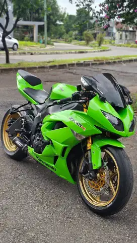 Kawasaki ZX6R Full Accecories