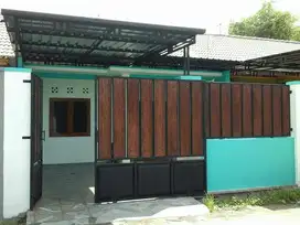 rumah bersih murah terwat dekat luwes gentan