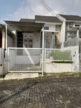 DIJUAL RUMAH MURAH DI GRESIK