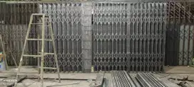 pintu harmonika