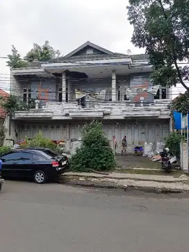 Dijual Ruko di mainroad Lengkong Besar