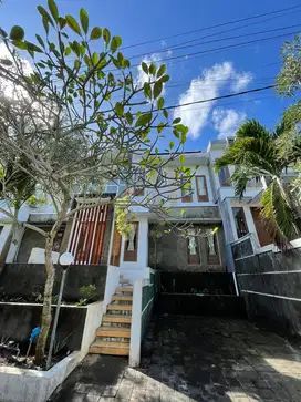 Rumah Perum Samatha Mumbul 2 lantai