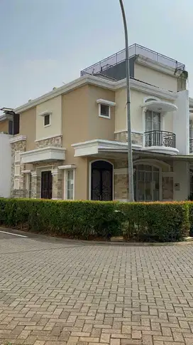 DIJUAL CEPAT RUMAH BAGUS HUUK GREEN LAKE CITY CIPONDOH