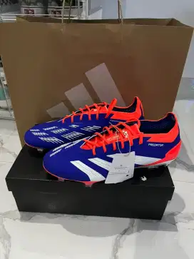 Sepatu bola Adidas Predator Elite FG