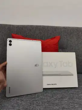 Samsung Tab S9 Fe plus 5g 8/128