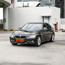 BMW 320i Sport (F30) 2015 Hitam Tdp15jt
