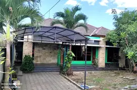 Rumah luas di jalan palagan km 10 dekat pasar rejodani