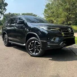 2022 Toyota Fortuner VRZ 2.8 GR Sport Diesel AT