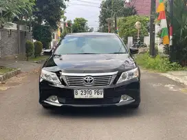 Termurah Toyota Camry V 2.5 AT 2013 Hitam