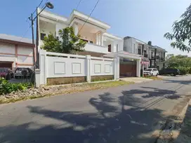 Rumah Mewah Luas di Makamhaji Kartasura Solo