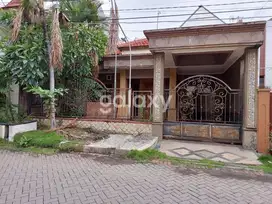 Dijual Rumah Manyar Tirtoyoso Surabaya