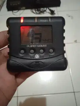 Tuner gitar planet waves
