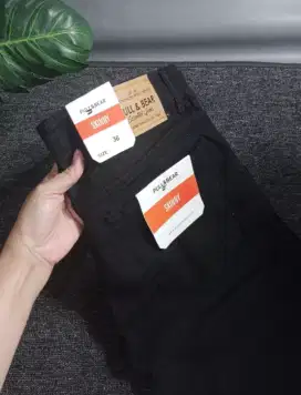 CELANA JEANS PRIA