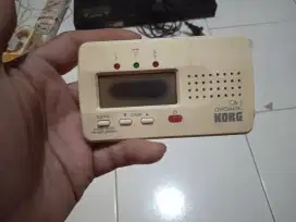 Tuner gitar korg