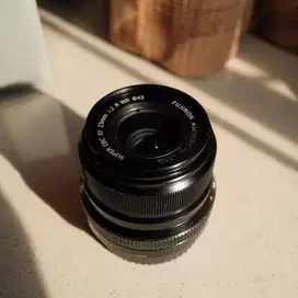 Lensa Fujifilm XF 23mm F2 WR