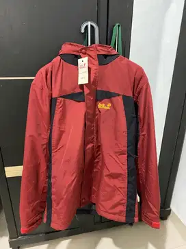 Jaket outdoor Pria