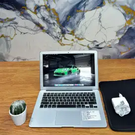 Jual Cepat!! Macbook Air 13 2015 Core i5