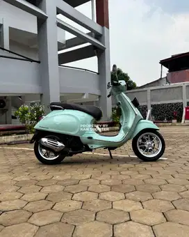 JUAL MURAH VESPA PRIMAVERA 150 iGET ABS FACELIFT 2022 MULUS