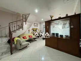 ANA RUMAH UK 9X15M DI JELAMBAR