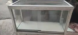 Etalase dan Kompor 2 tungku