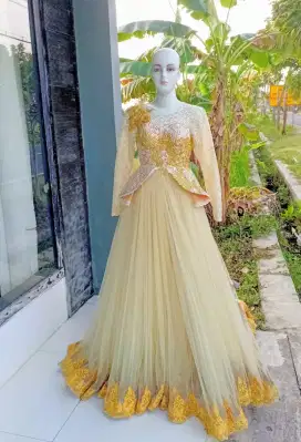 Jual murah Gaun pengantin ( preloved)