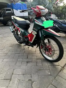 Dijual Fizr 2002 Plat Panjang