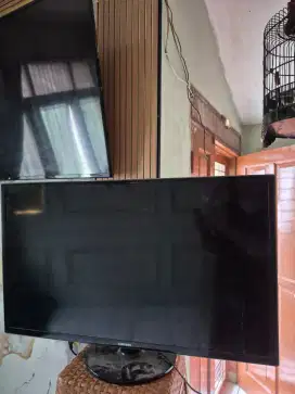 Led Tv 32 Samsung analog sepaket sama stb