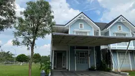 Dijual Rumah Siap Huni di Cluster Premium Suvarna Sutera – 2,5 Lantai,