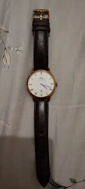 Jam tangan original asli Daniel Wellington