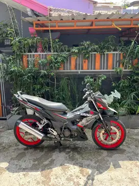 SONIC 150 R tahun 2018 . Siap pakai