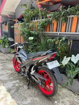 HONDA SONIC 150r tahun 2018 . Samsat rancaekek