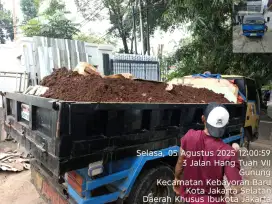 Jasa buang puing dan sampah