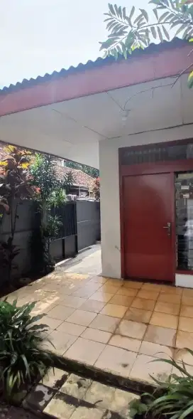 Dijual tanah dan bangunan di Bandung kota