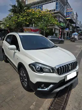 ( HARGA TUNAI) Low KM Scross Manual 2018