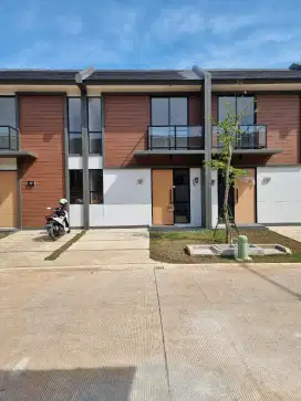 DIJUAL CEPAT NEGO SAMPAI DEAL!! RUMAH BARU CENDANA PEAK, KARAWACI