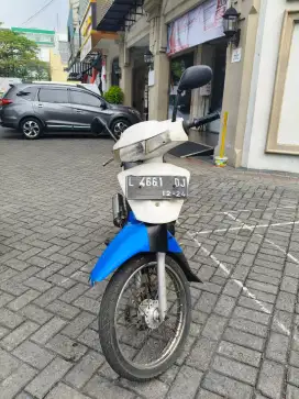 Suzuki Shogun 2000