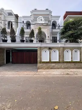 Rumah Mewah Asri Dalam Komplek Besar Lokasi Strategis Di Cilandak