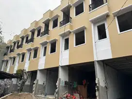 Ruko baru Ready 5 Unit Jelambar Kav Polri Cocok Usaha