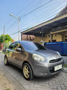 NISSAN MARCH 2013