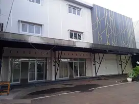 PONDOK INDAH RADIO DALAM RUKO SEWA 3 LANTAI LOKASI STRATEGIS FATMAWATI