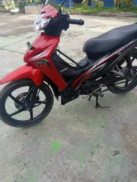 Honda Revo Absolute Merah Thn 2013