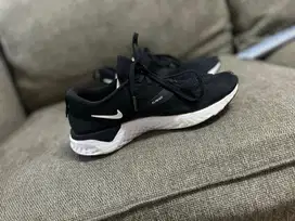 nike original sepatu running