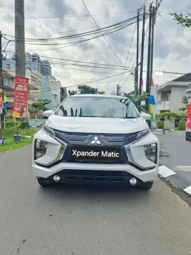 Dp 35jt Xpander matic tahun 2020 pemakaian 2021