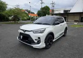 Toyota raize 1.0 turbo gr tss two tone 2022 matic