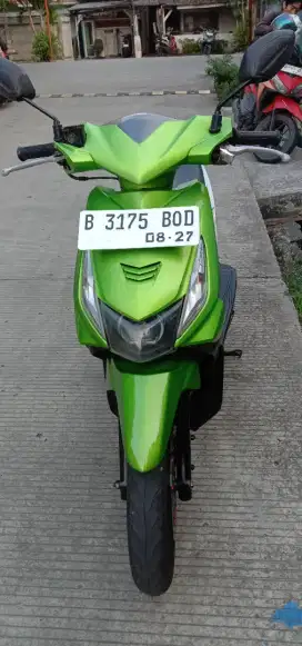 Dijual Honda Beat CW karbu tahun 2012
