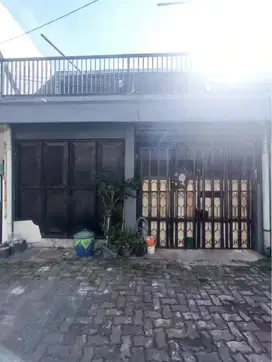 Termurah Rumah 2 lantai Darmo Indah Sari Lokasi Strategis Siap Huni